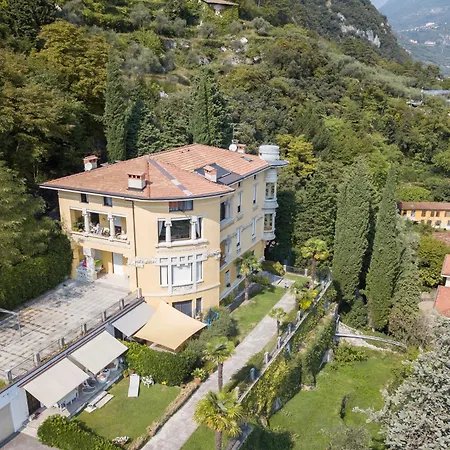 Lina - Happy Apartment Riva del Garda